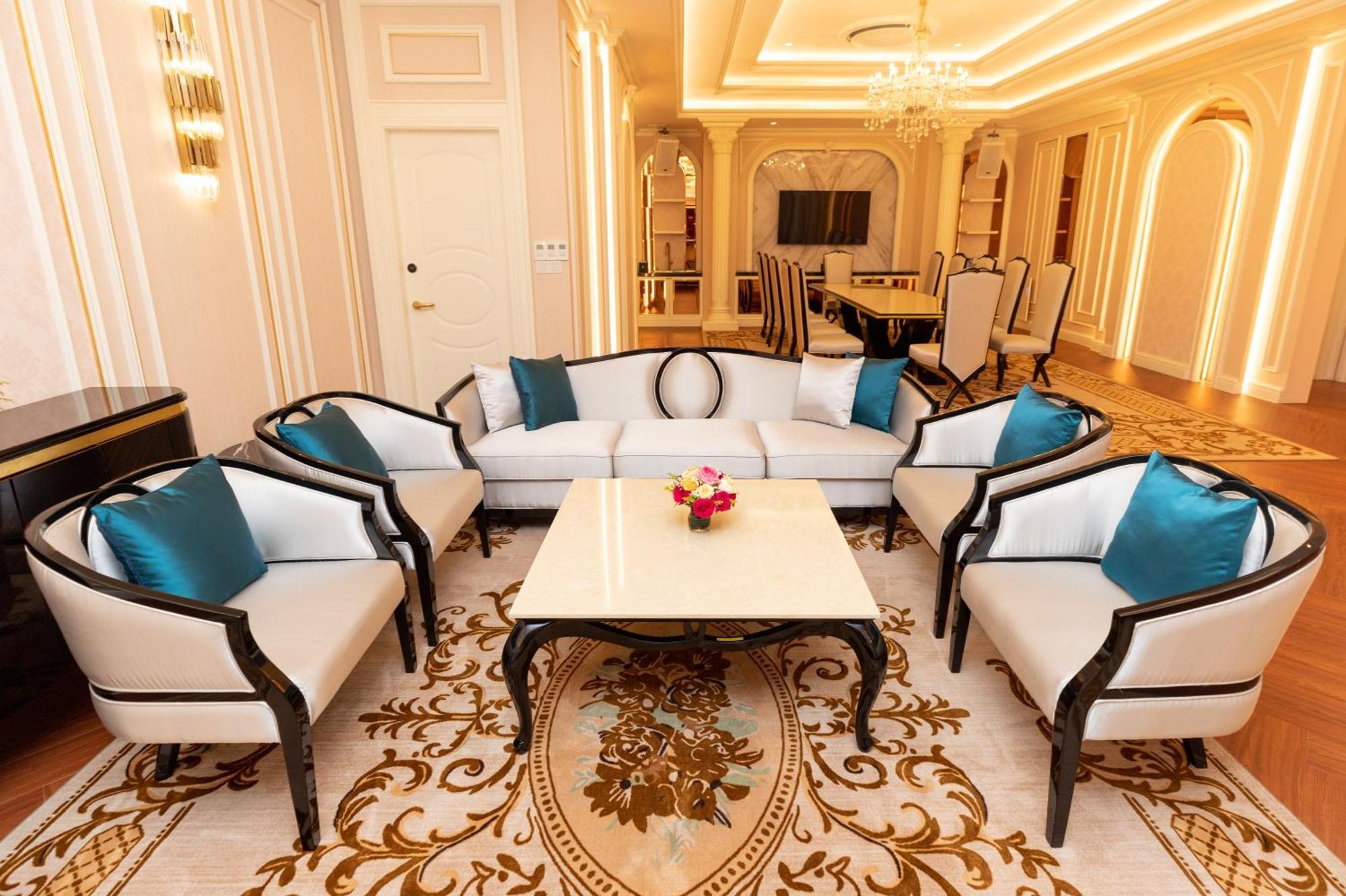 The Premier Palace Hotel And Spa بنوم بنه المظهر الخارجي الصورة